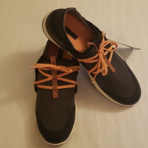 OluKai Shoes - ⚡FLASH SALE⚡ Olukai Miki Li Sneaker